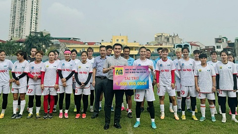 Thái Sơn Bắc tiếp tục đồng hành cùng đội nữ Hà Nội năm thứ 14 